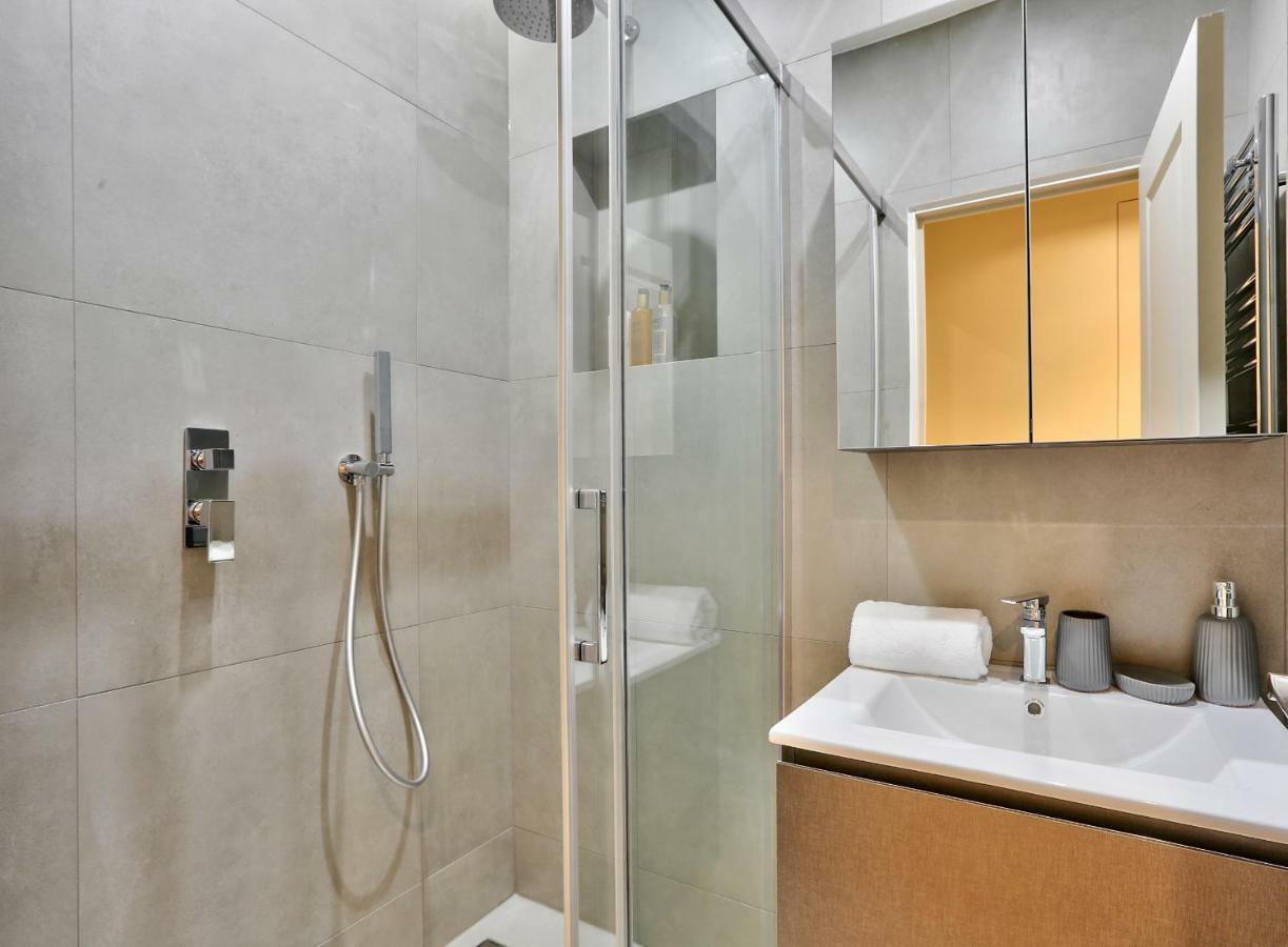 76 - Urban Jardins Du Marais Apartment ปารีส ภายนอก รูปภาพ